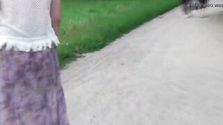 Chubby mature woman show hairy pussy in the park