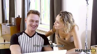 MATURE4K. IT guy fixes mature’s problem after drilling her